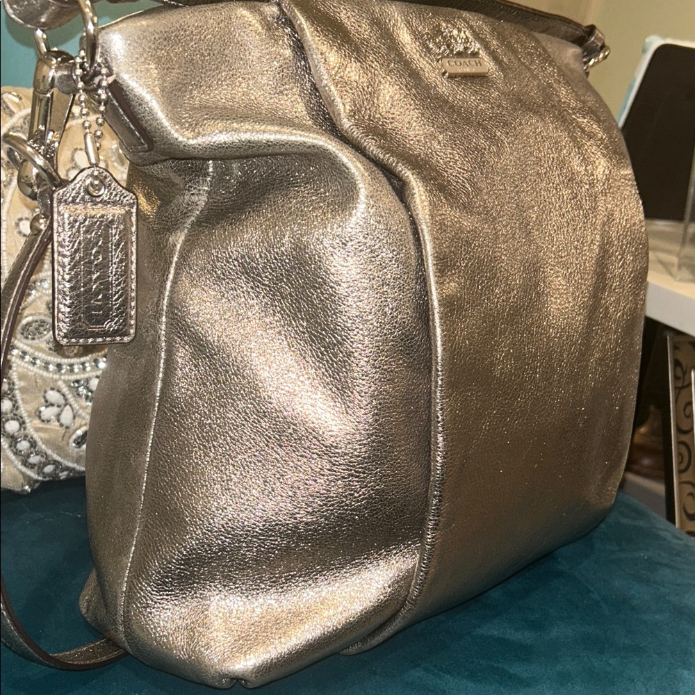 Coach Madison Isabelle Gold Metallic shoulder bag NWOT comes w/COA retail $395